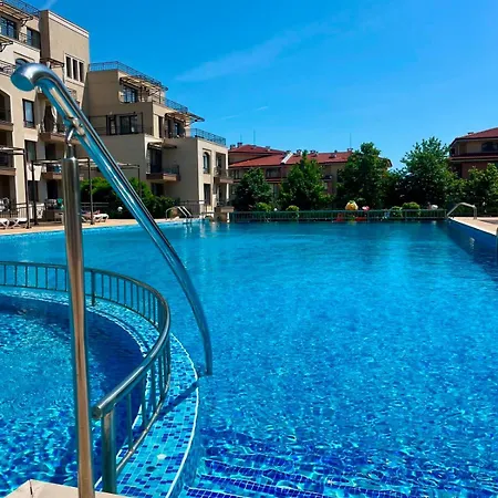 Sorrento Sole Mare Deluxe Апартаменти *